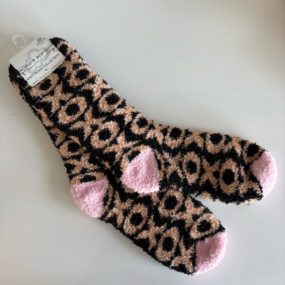 NWT World’s Softest socks (XO)